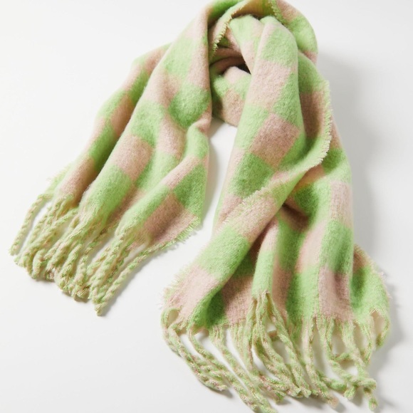 Urban outfitters checkered scarf - Picture 3 of 6